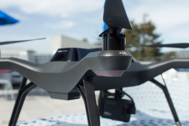 Illustration for article titled 3DR's New Solo Drone Promises Airborne Footage Without a Learning Curve